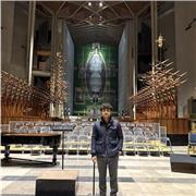 I am a non-practicing civil barrister with a strong sense of civil procedure